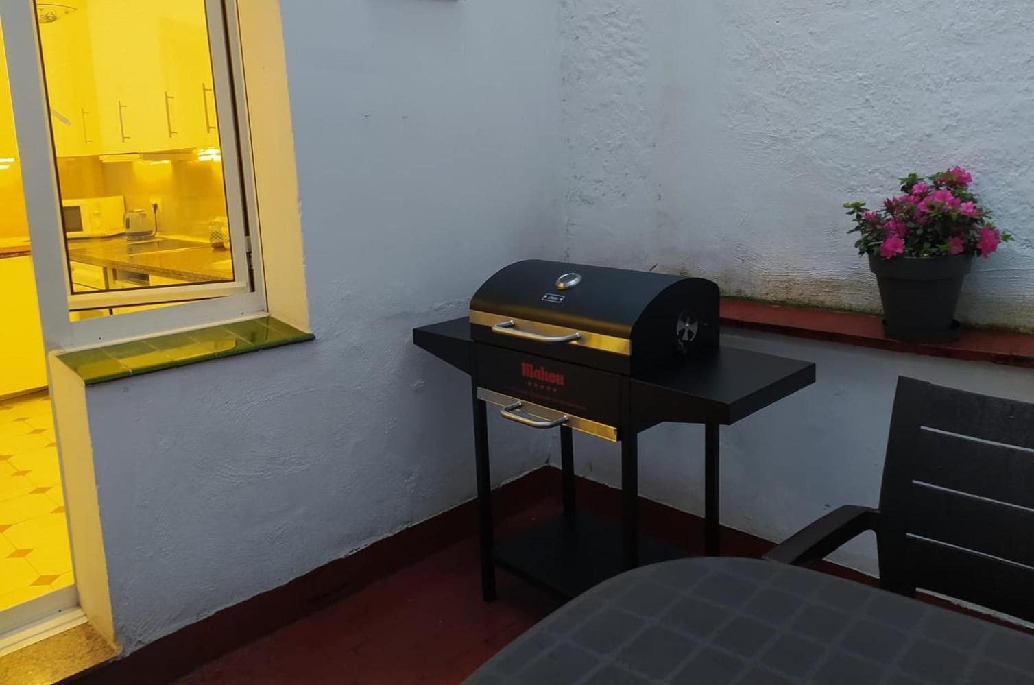 Amplio Apartamento Con Dos Patios Gijón Exterior foto